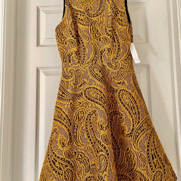 Alice + Olivia Dresses & Skirts - Alice + Olivia Dress